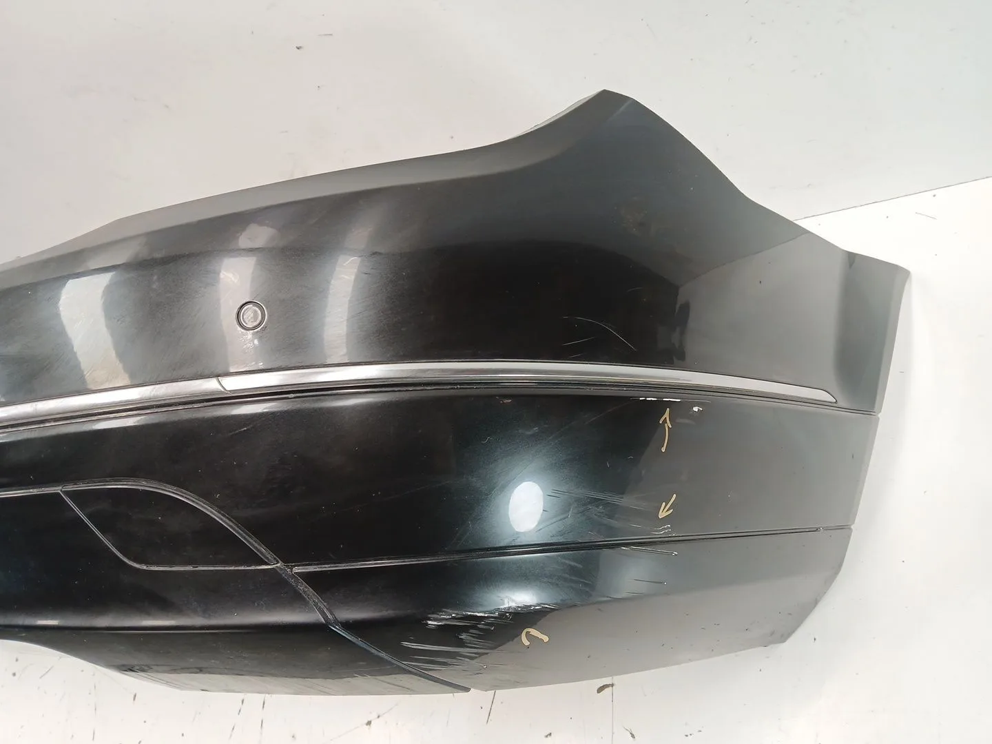 Paragolpes Trasero para Mercedes-Benz Clase C (W204)