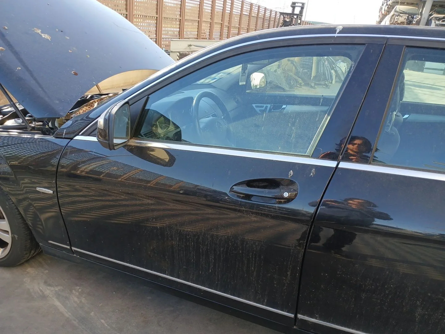 Puerta Delantera Izquierda para Mercedes-Benz Clase C (W204)