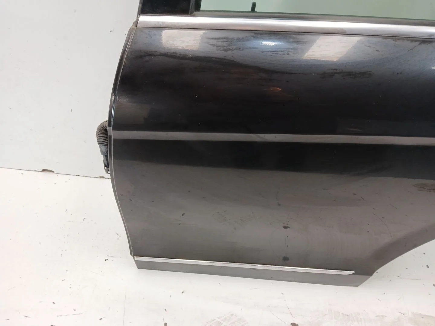 Puerta Trasera Izquierda para Mercedes-Benz Clase C (W204)