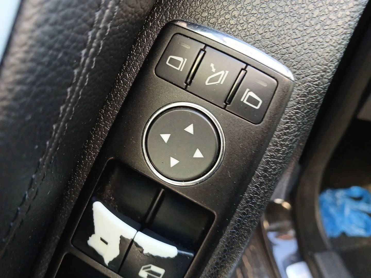 Retrovisor Derecho para Mercedes-Benz Clase C (W204)