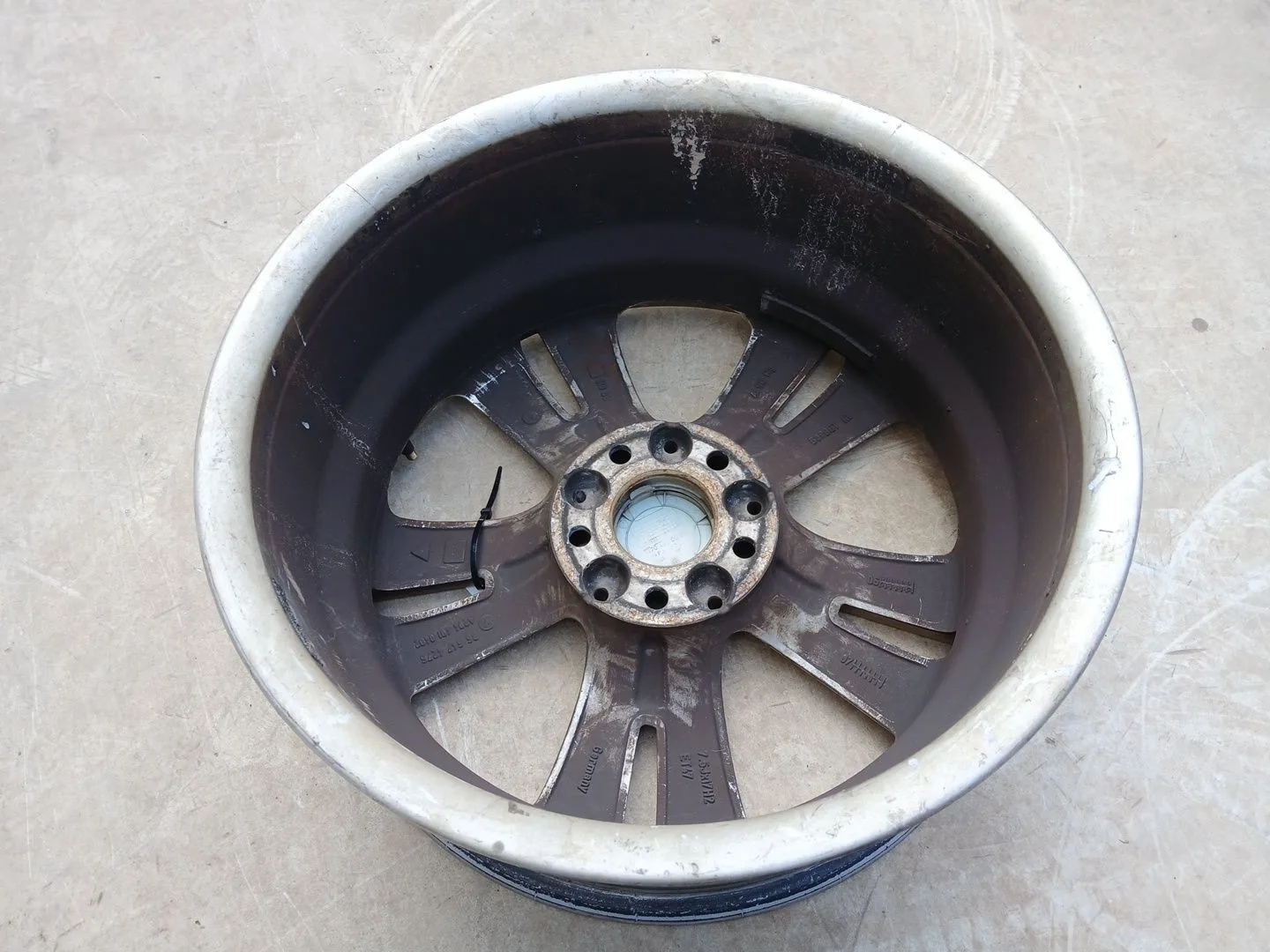 Llanta para Mercedes-Benz Clase C (W204)