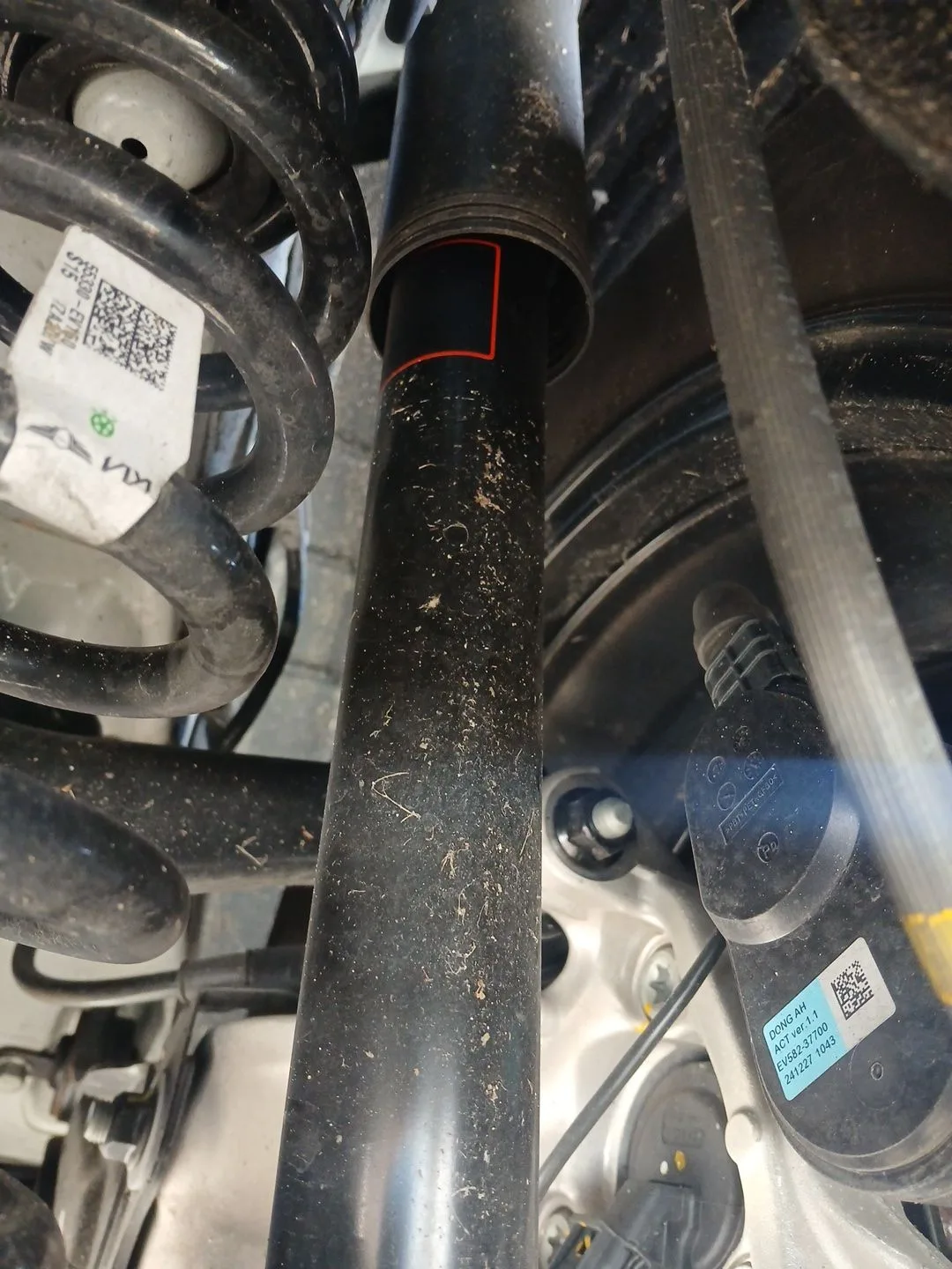 Amortiguador Trasero Derecho para Kia Ev3
