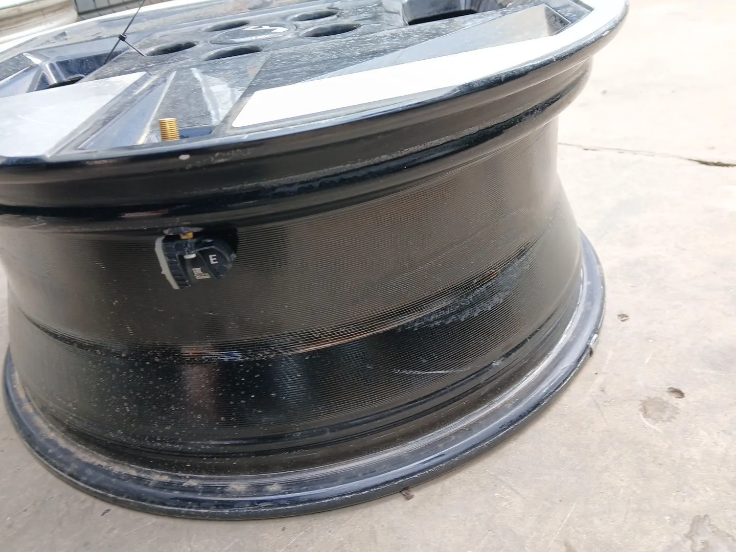 Llanta para Kia Ev3
