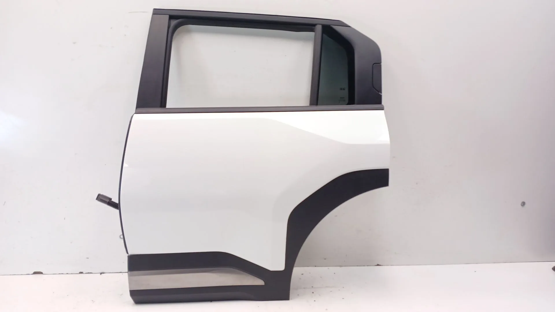 Puerta Trasera Izquierda para Kia Ev3