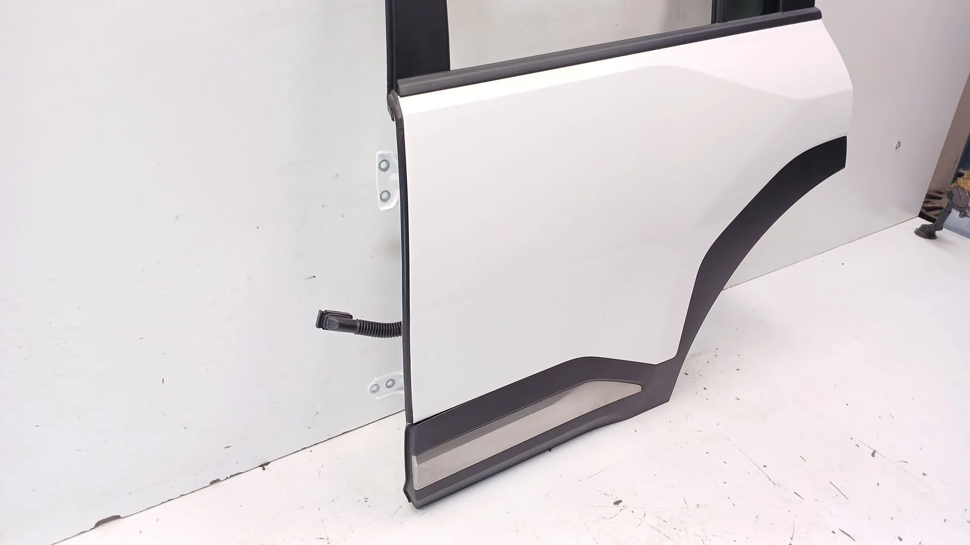 Puerta Trasera Izquierda para Kia Ev3