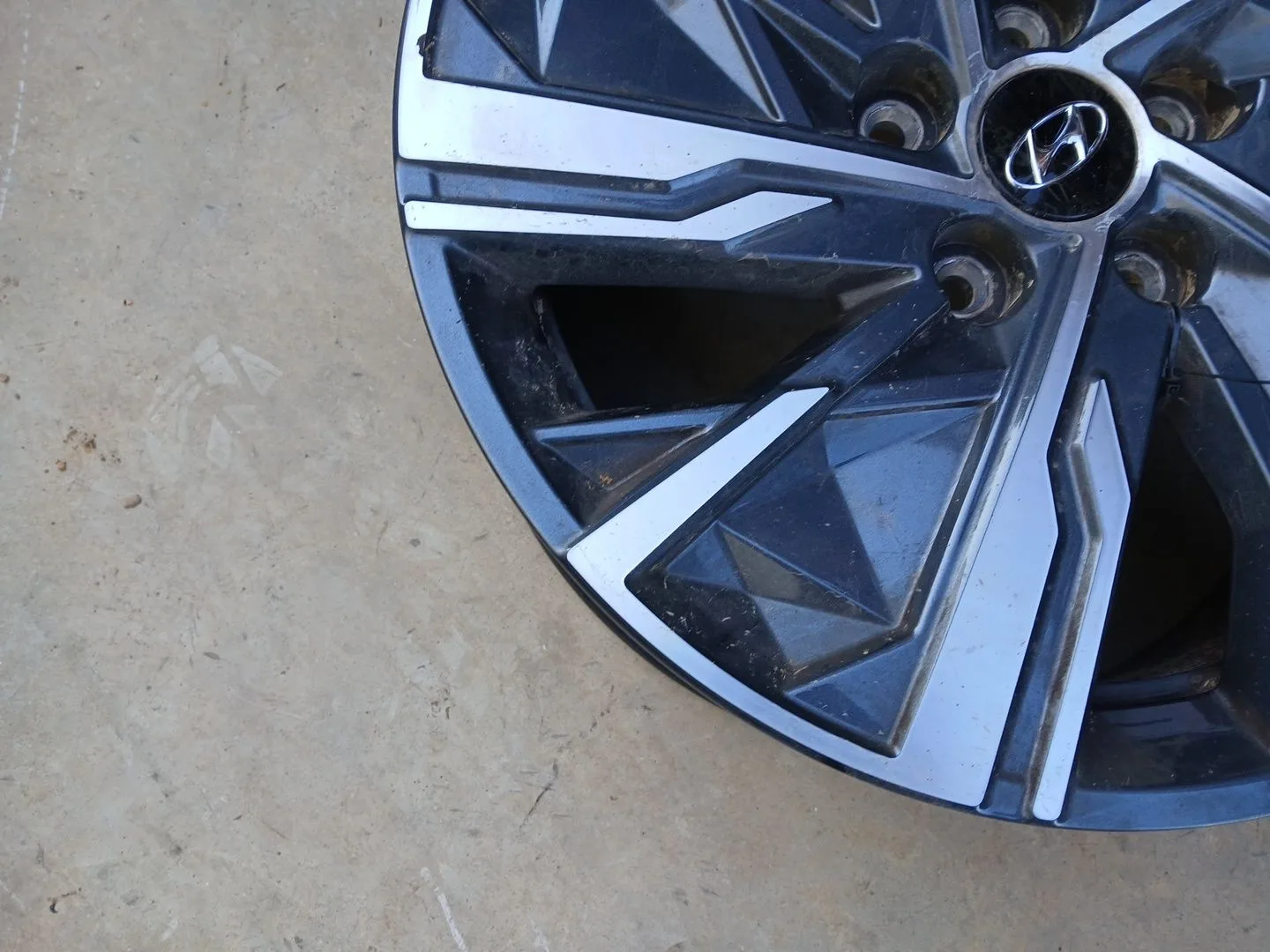 Llanta para Hyundai Tucson (Nx4E, Nx4A)