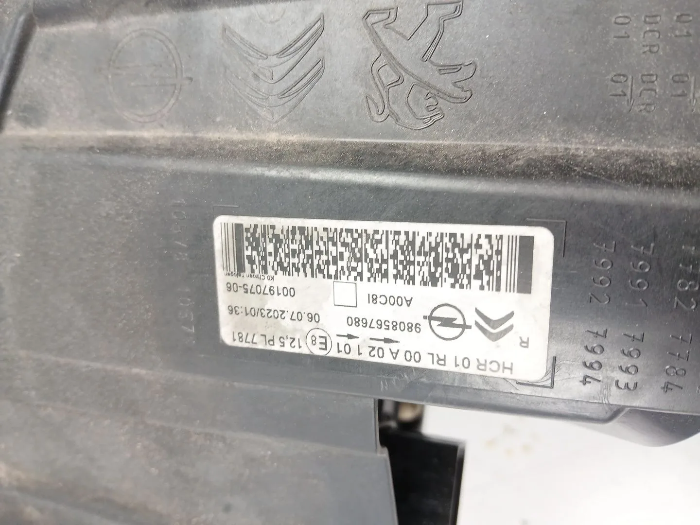 Faro Derecho para Opel Vivaro C Furgoneta (K0)