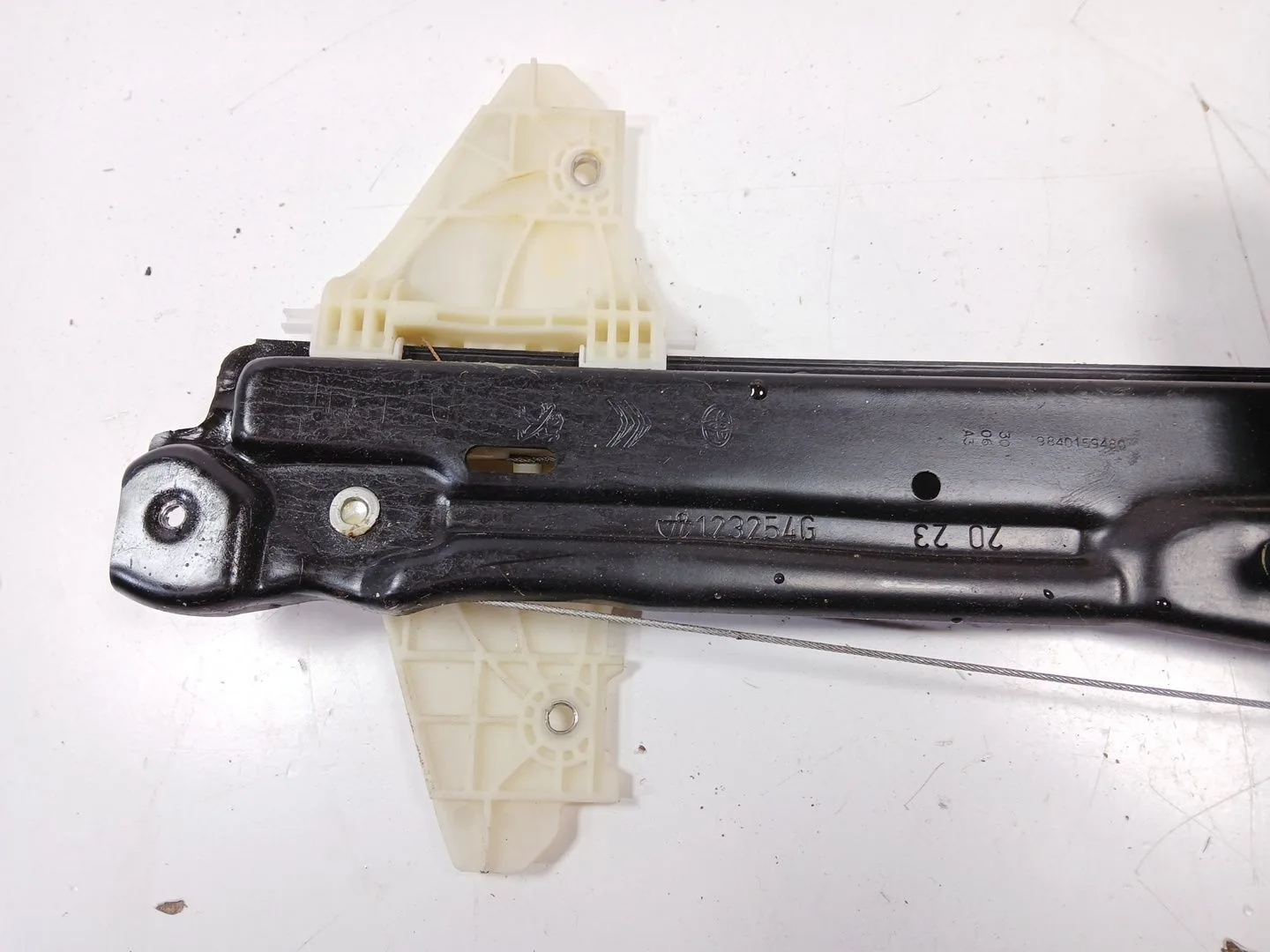 Elevalunas Delantero Izquierdo para Opel Vivaro C Furgoneta (K0)