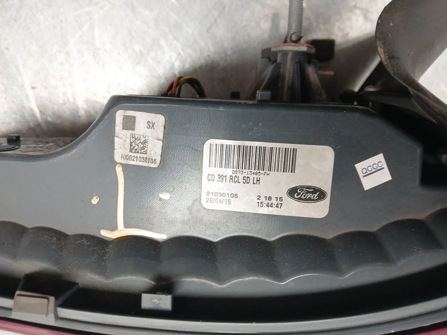 Piloto Trasero Izquierdo para Ford Mondeo V Hatchback (Ce)