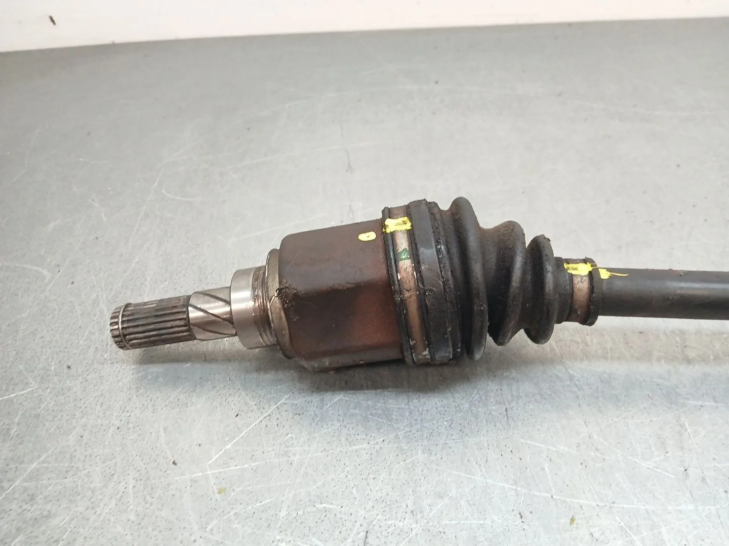 Transmision Trasera Derecha para Nissan X-Trail (T31)