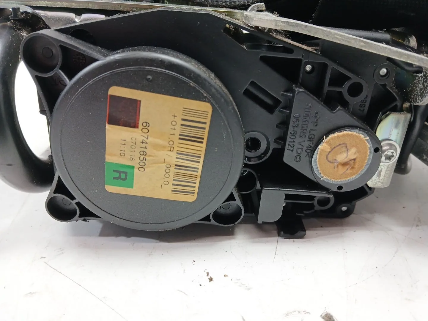 Pretensor Airbag Derecho para Mercedes-Benz Clase C (W204)