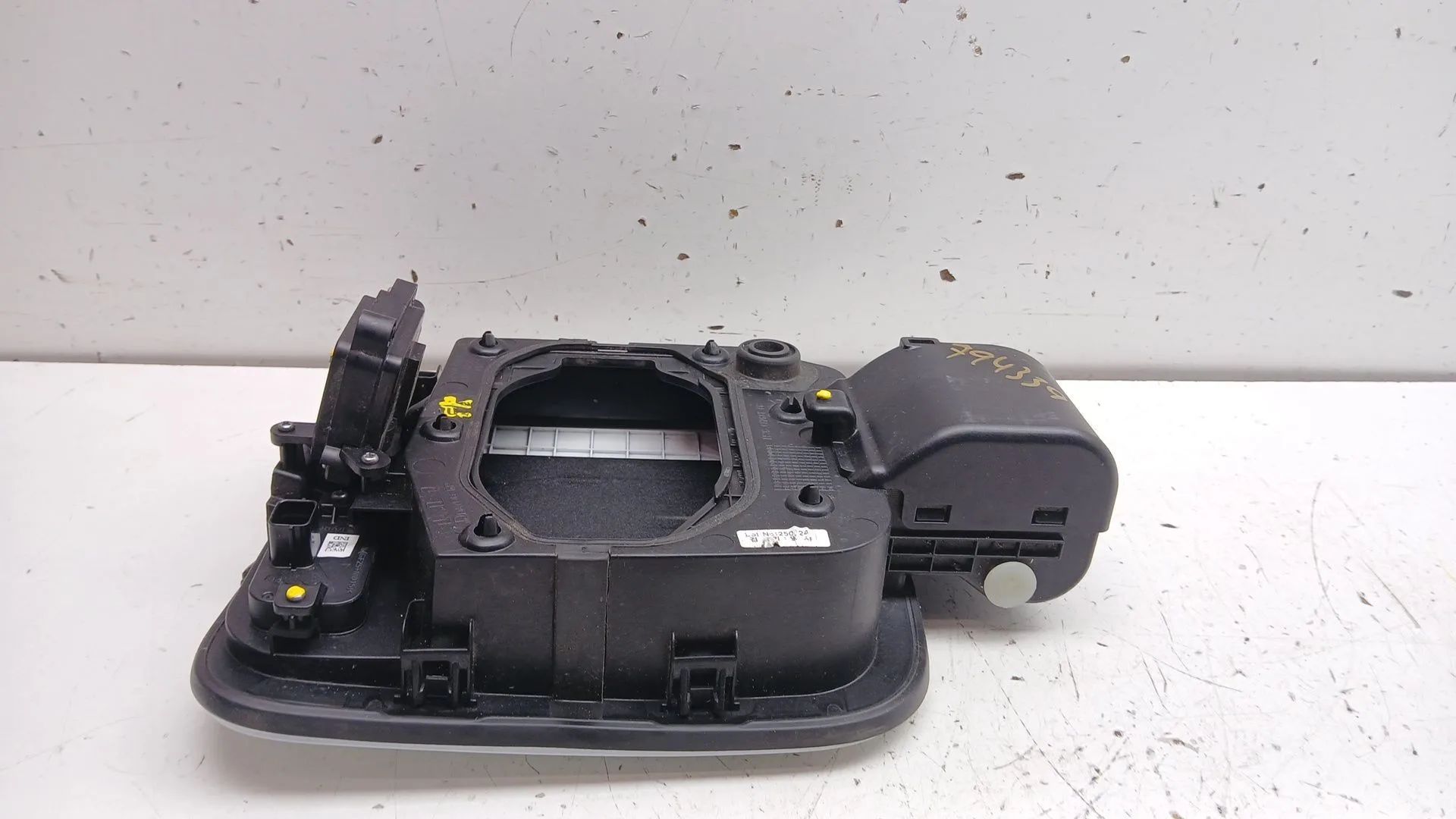 Tapa Exterior Combustible para Kia Ev3