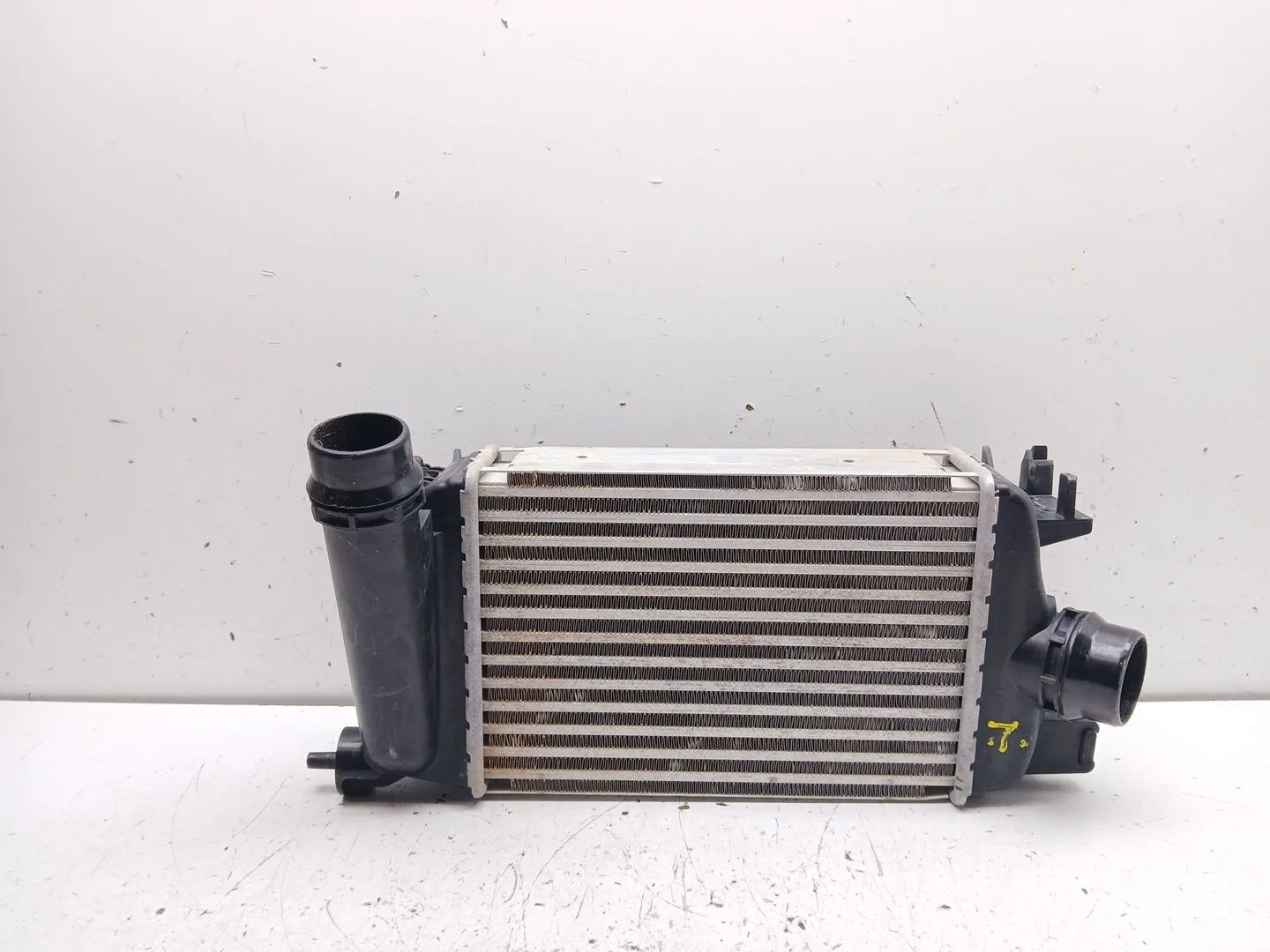 Intercooler para Nissan Micra V (K14)