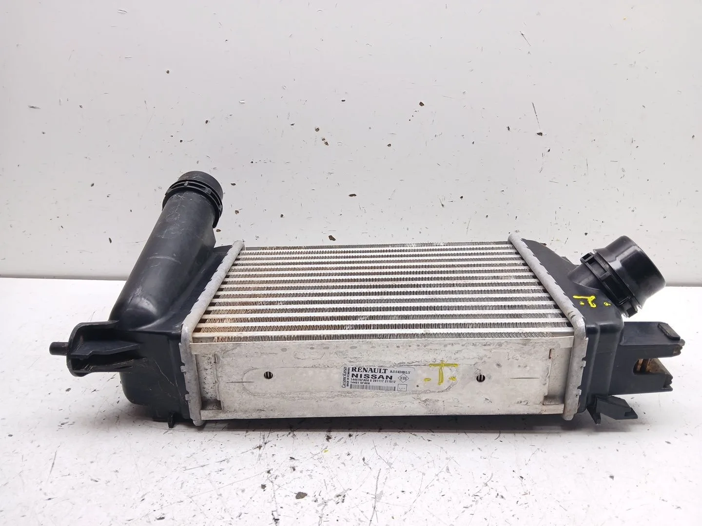 Intercooler para Nissan Micra V (K14)
