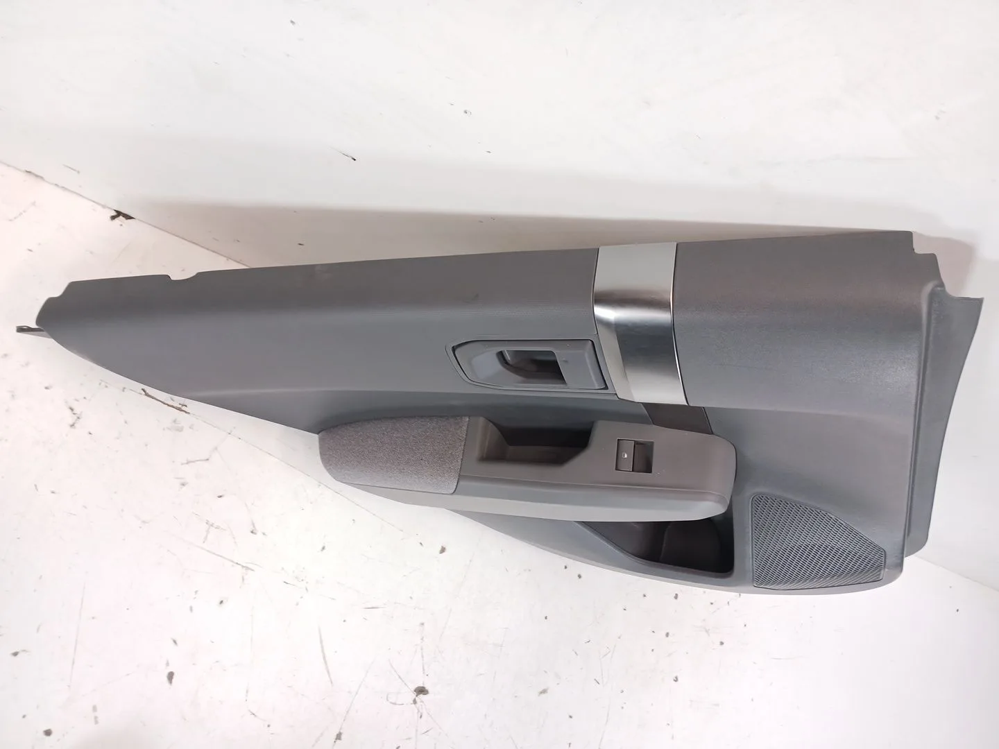 Guarnecido Puerta Trasera Izquierda para Kia Ev3