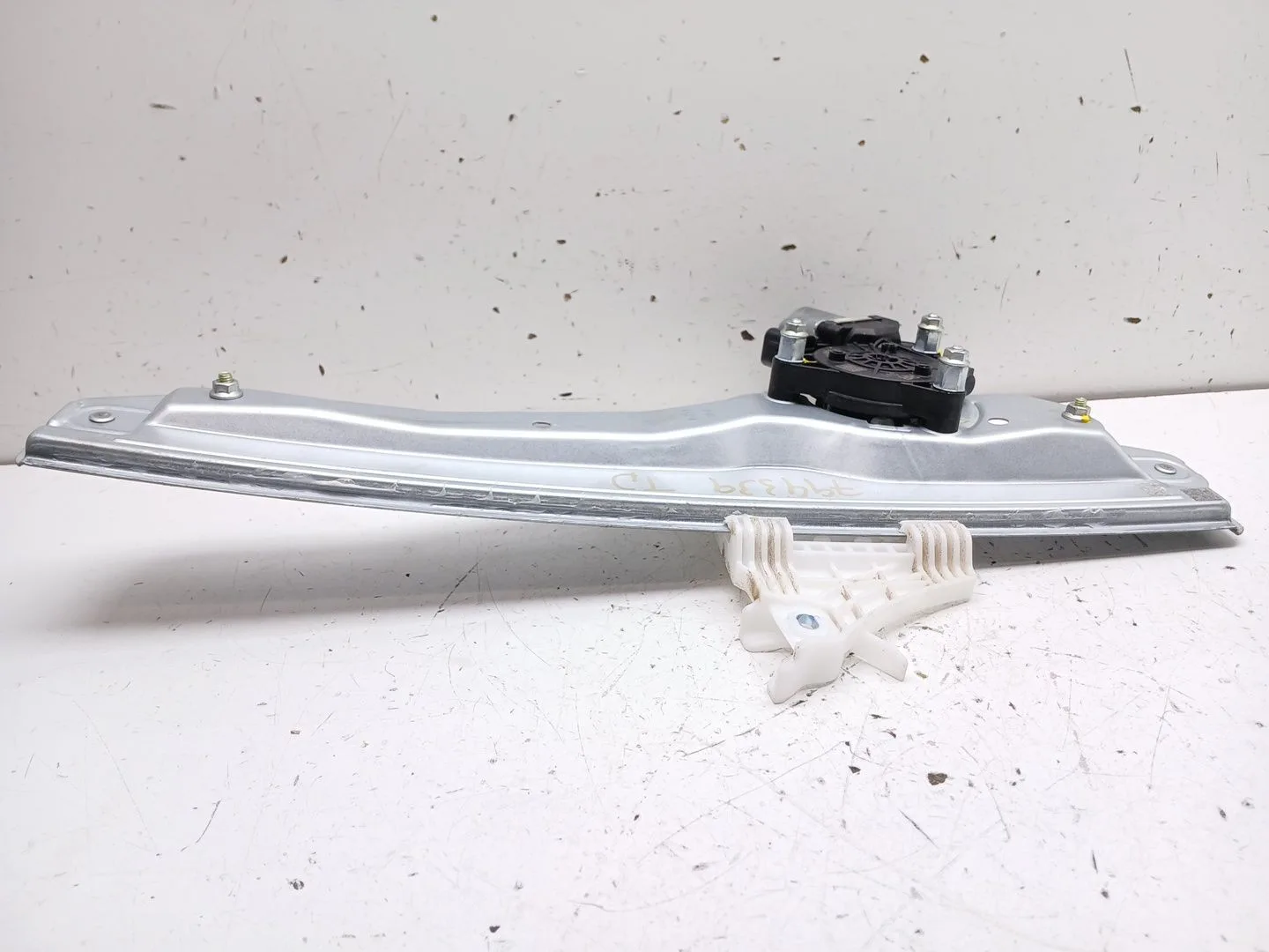 Elevalunas Trasero Derecho para Kia Ev3