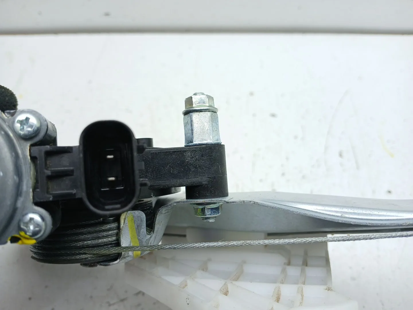 Elevalunas Trasero Derecho para Kia Ev3