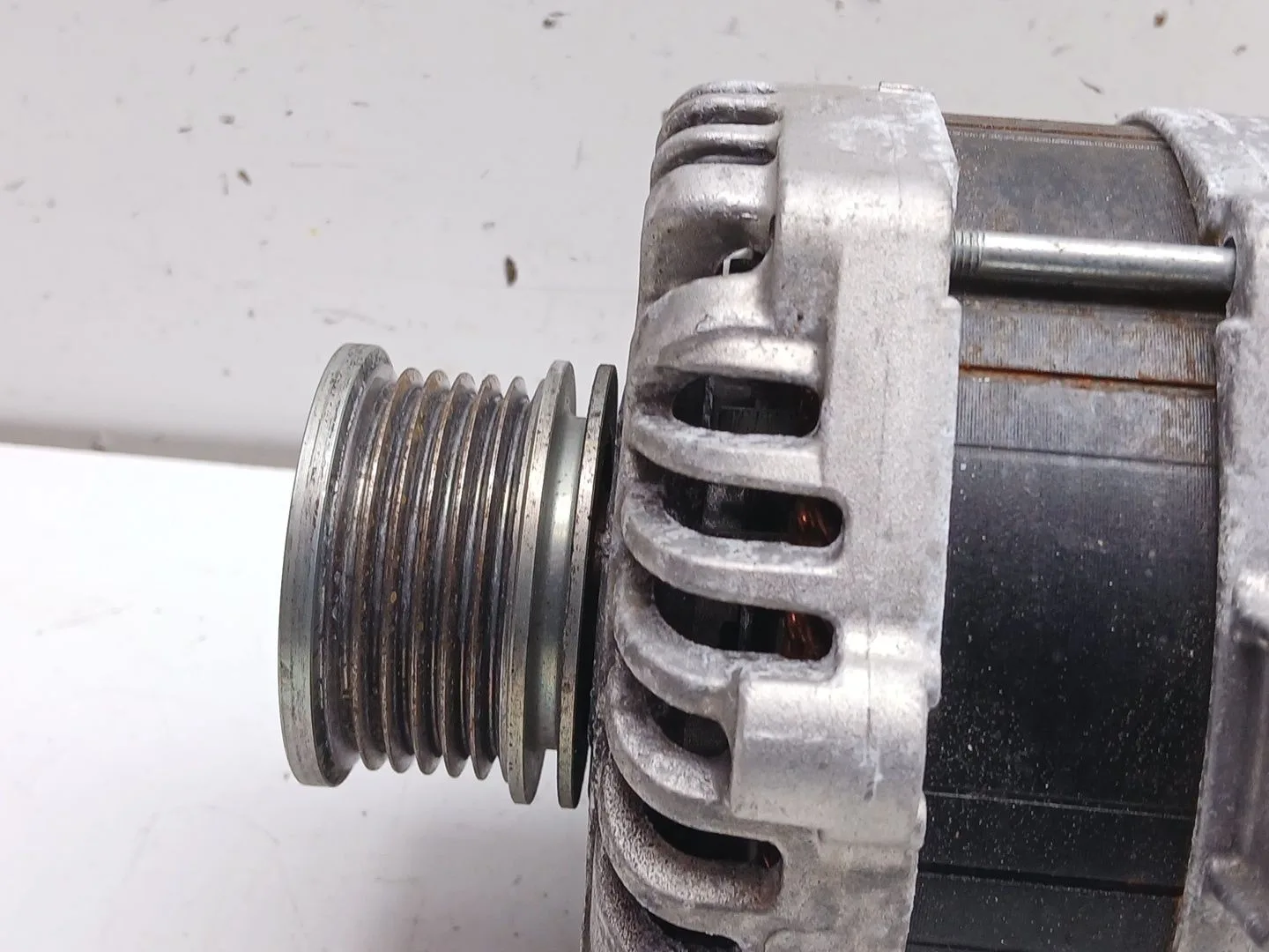 Alternador para Toyota Proace Furgoneta (Mdz_)