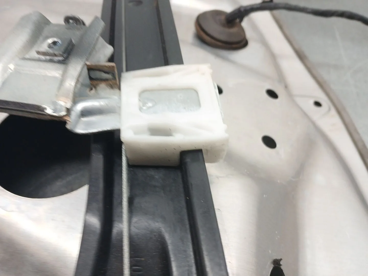 Elevalunas Delantero Derecho para Mercedes-Benz Clase C (W204)