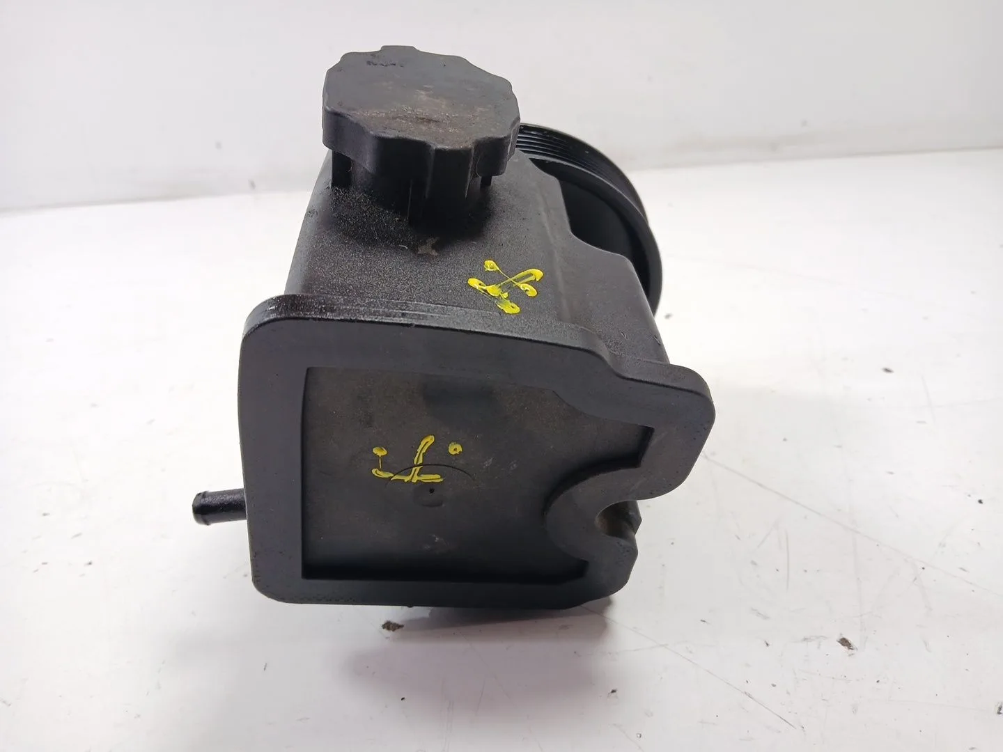 Bomba Direccion para Mercedes-Benz Clase C (W204)