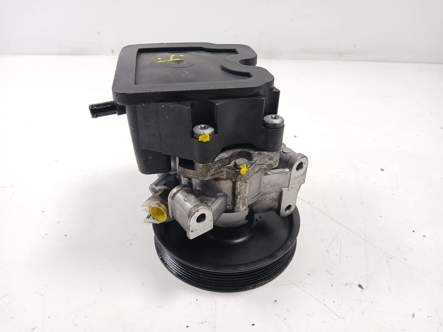 Bomba Direccion para Mercedes-Benz Clase C (W204)