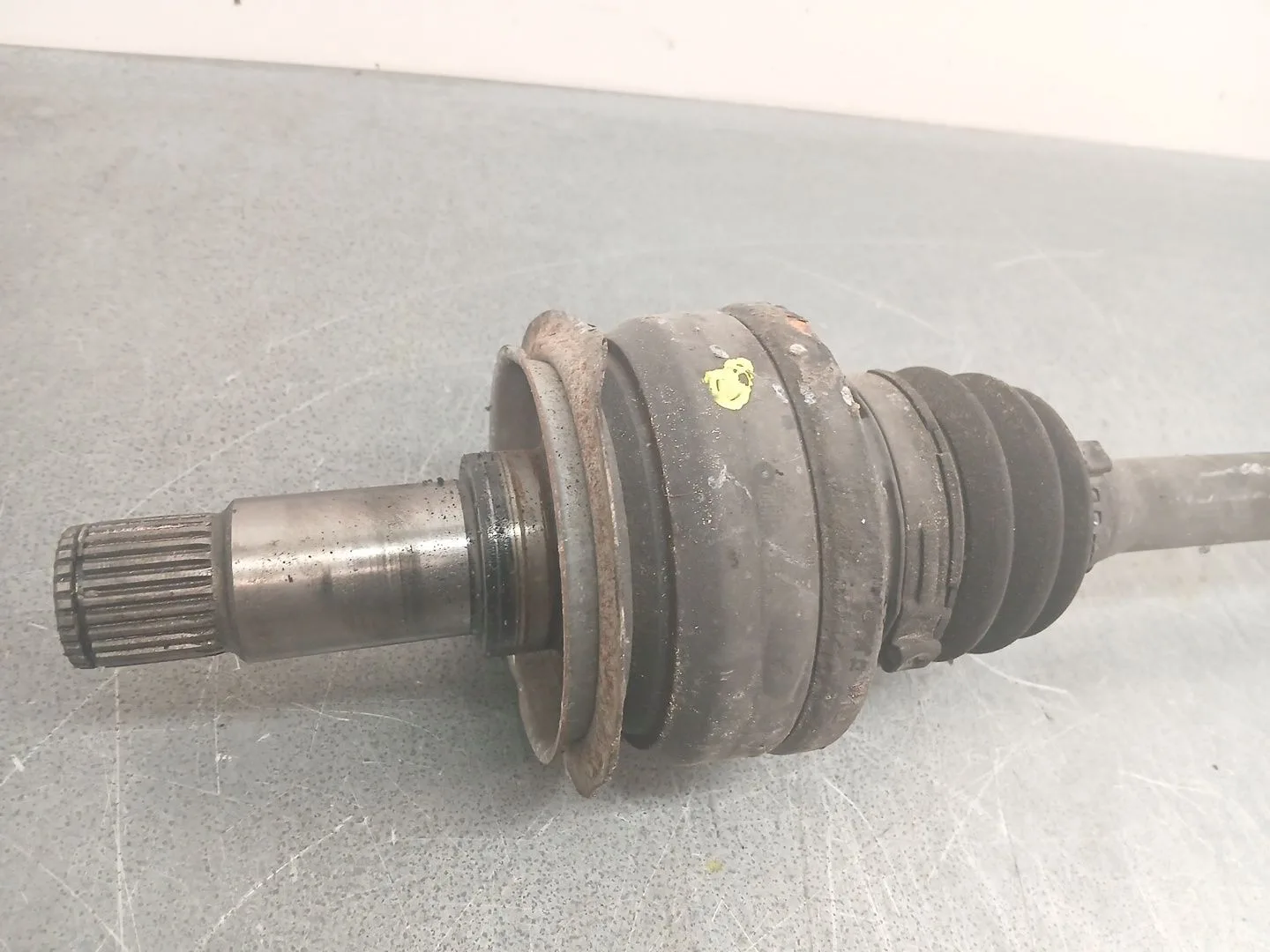 Transmision Trasera Izquierda para Mercedes-Benz Clase C (W204)