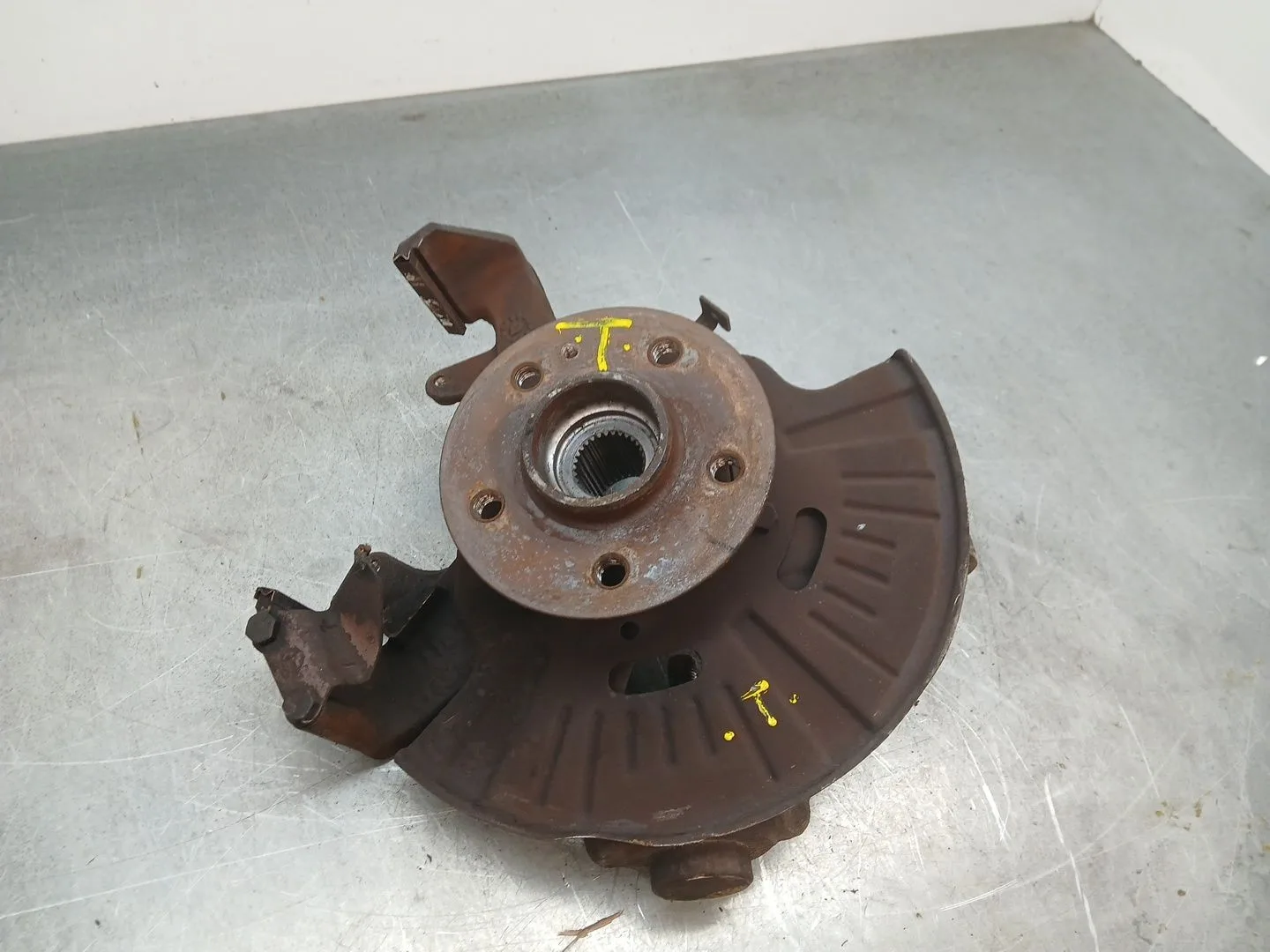 Mangueta Delantera Izquierda para Mercedes-Benz Clase M (W163)
