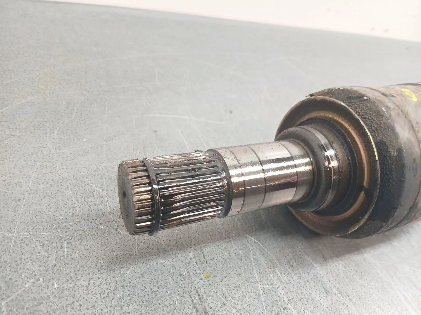Transmision Trasera Derecha para Mercedes-Benz Clase M (W163)