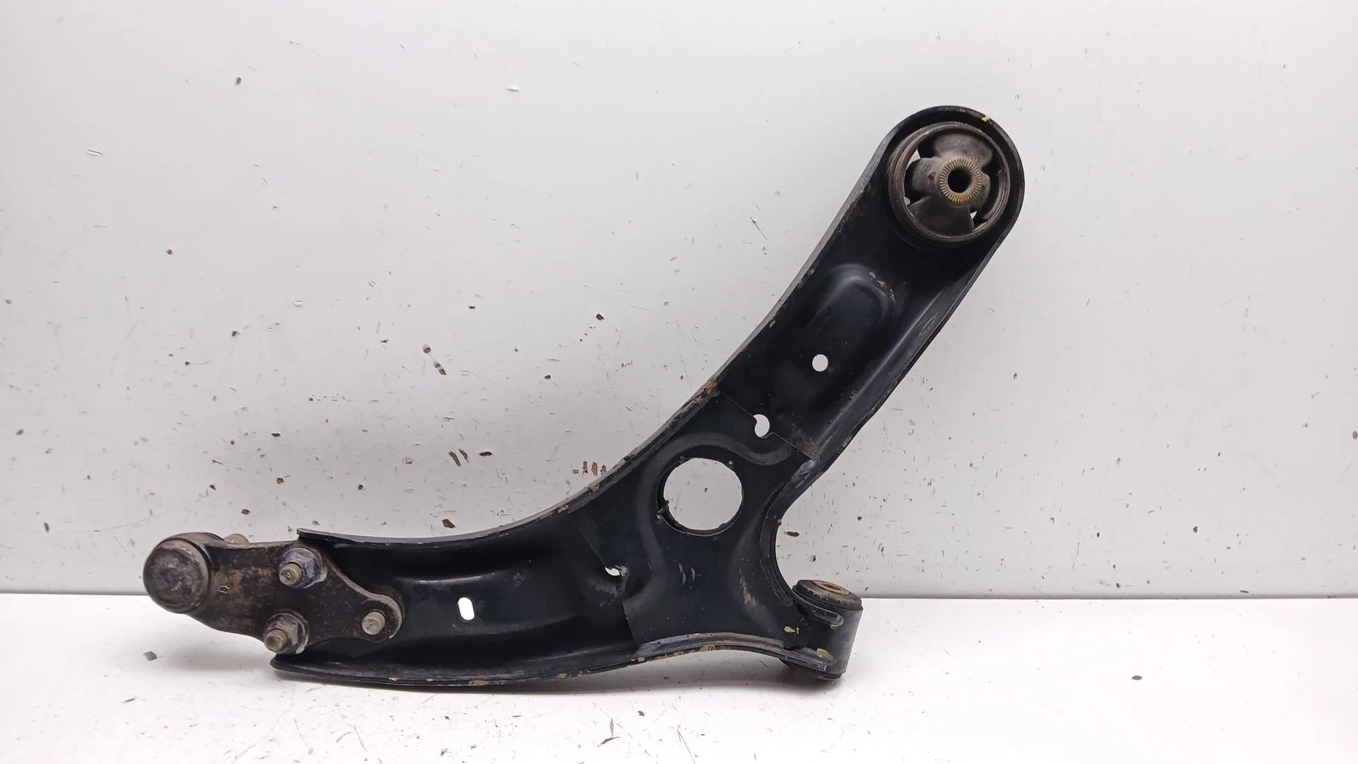 Brazo Suspension Inferior Delantero Izquierdo para Kia Cee'd