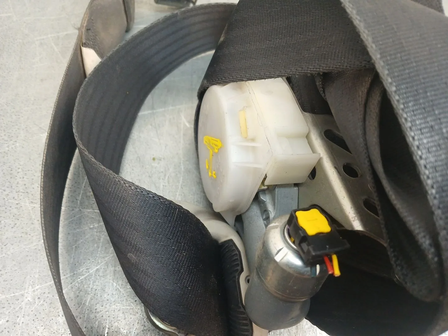 Pretensor Airbag Derecho para Subaru Legacy Kombi/Outback B14