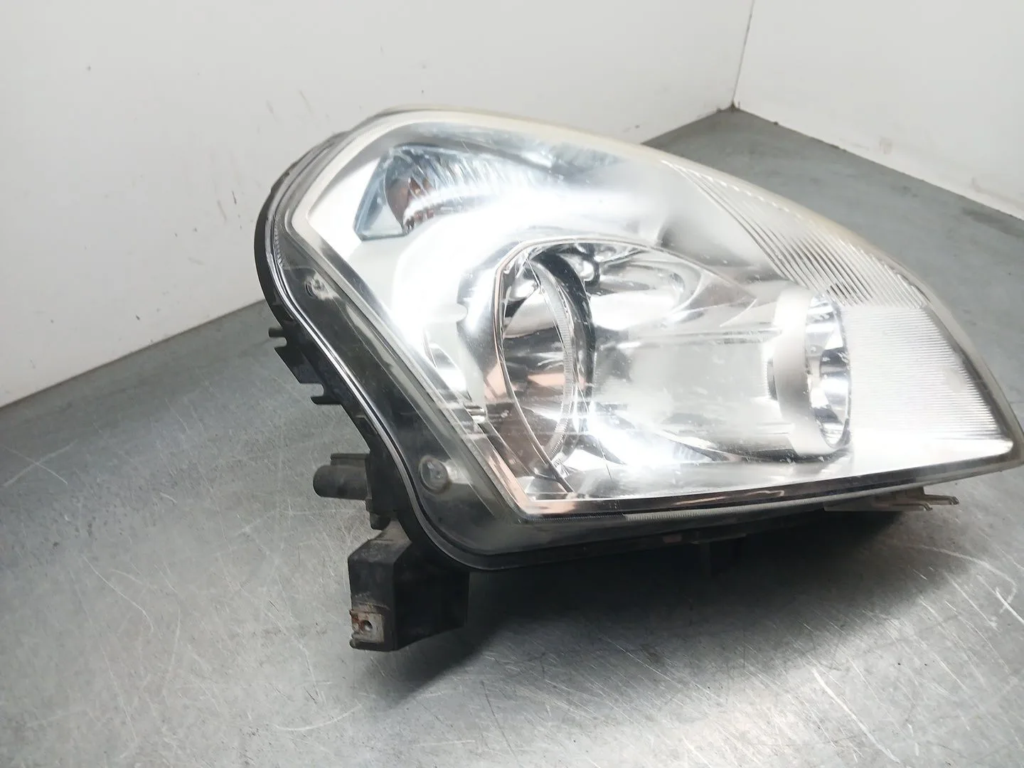 Faro Derecho para Nissan Qashqai I (J10, Nj10)