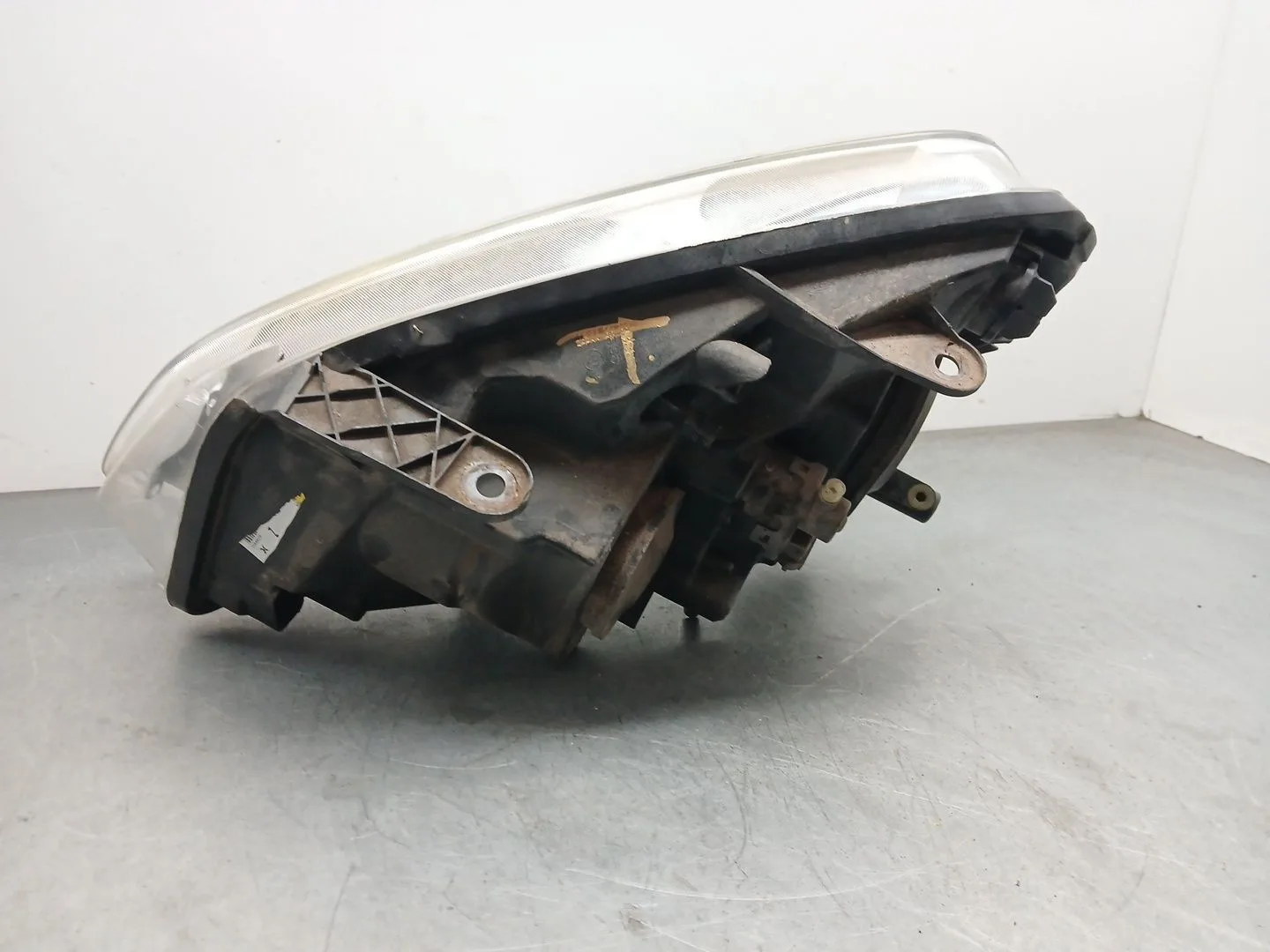 Faro Derecho para Nissan Qashqai I (J10, Nj10)