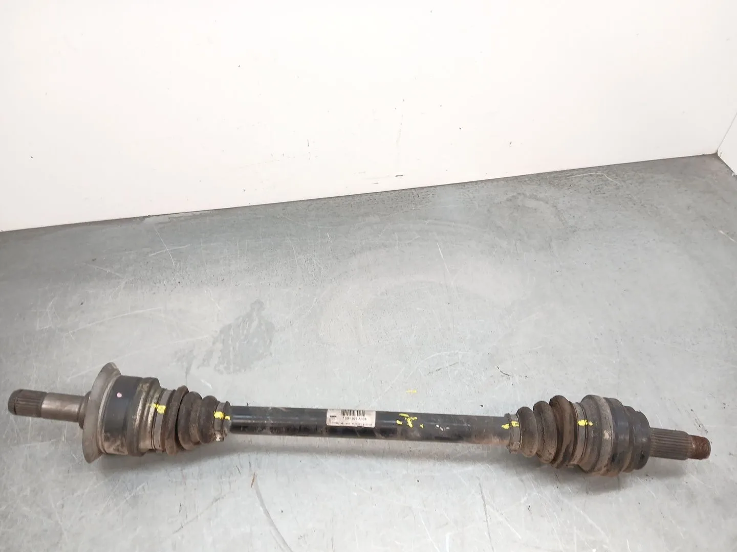 Transmision Trasera Izquierda para Bmw Serie 5 Lim. (F10)