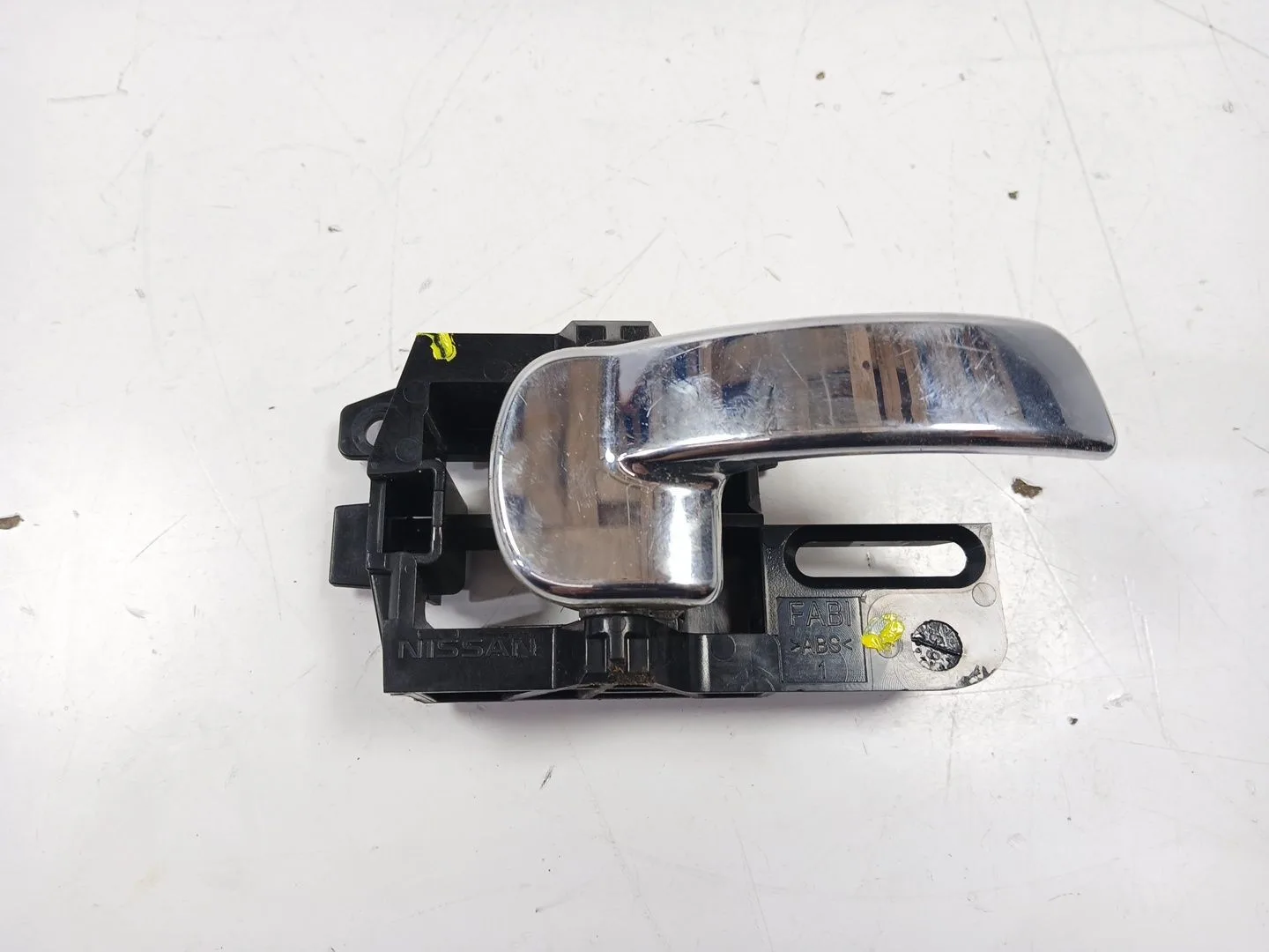 Maneta Interior Trasera Derecha para Nissan Qashqai I (J10, Nj10)