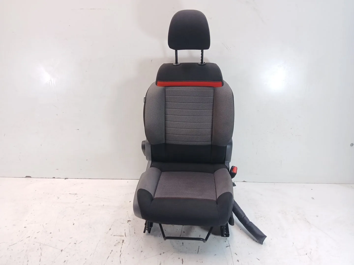 Asiento Delantero Derecho para Citroën C3 Aircross