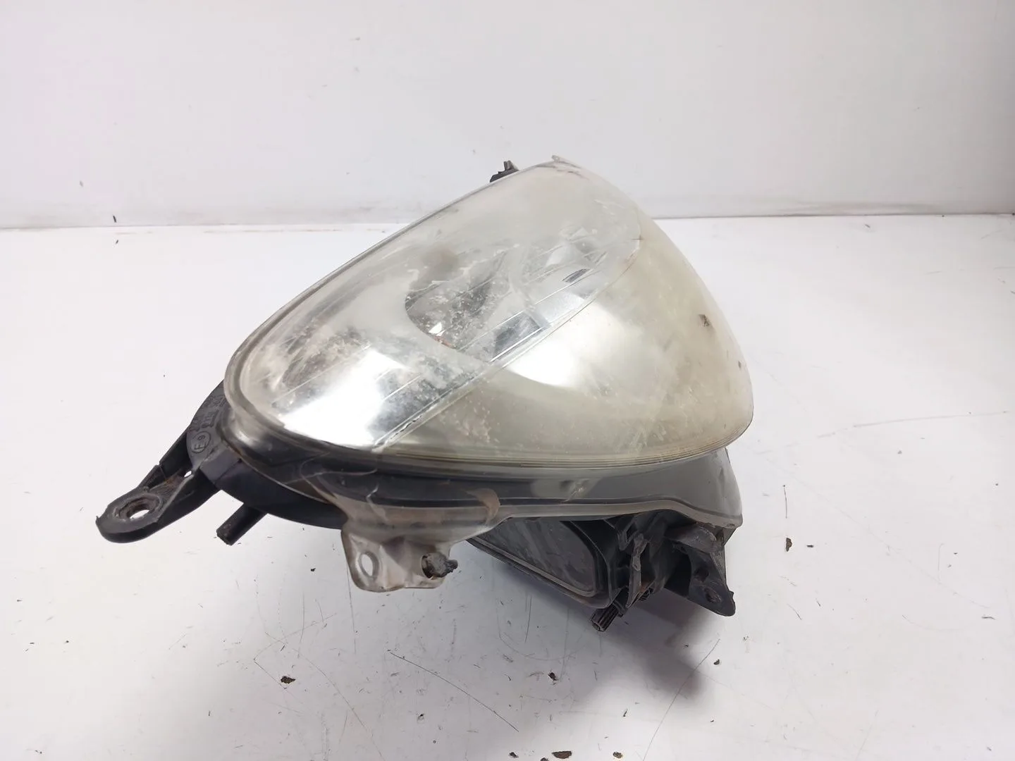 Faro Derecho para Opel Corsa D (S07)