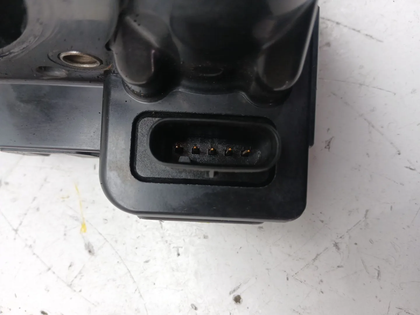 Caja Mariposa para Mercedes-Benz Cla Coupe (C117)