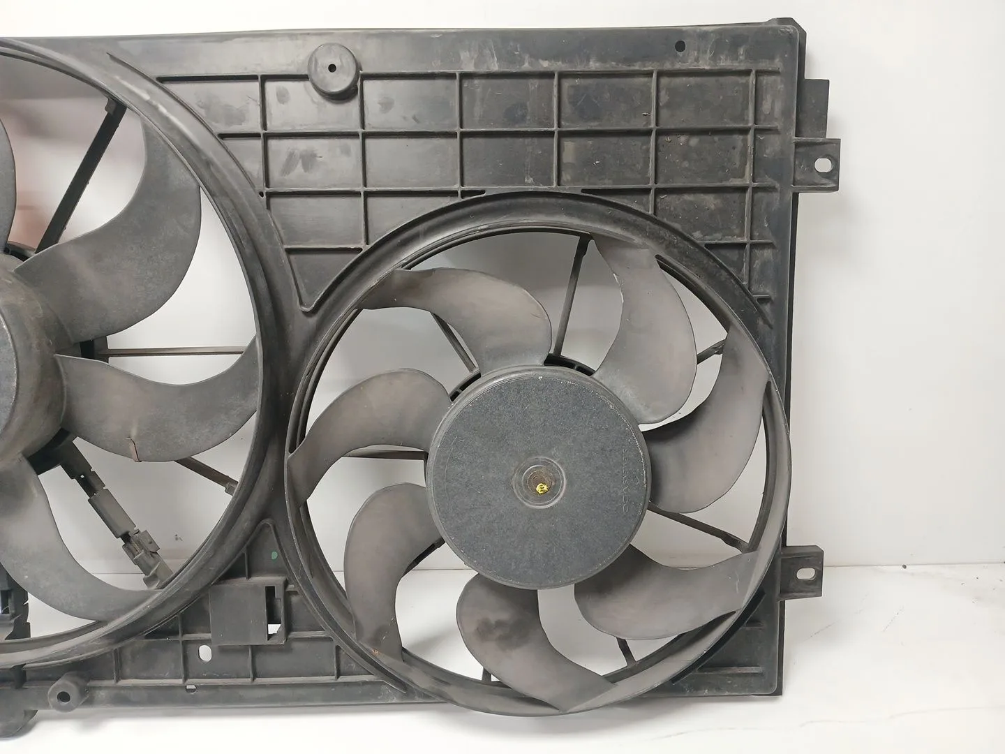 Electroventilador para Volkswagen Golf V (1K1)