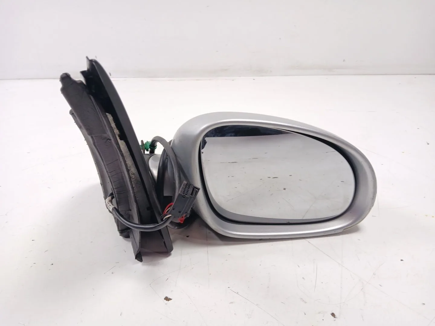 Retrovisor Derecho para Volkswagen Golf V (1K1)