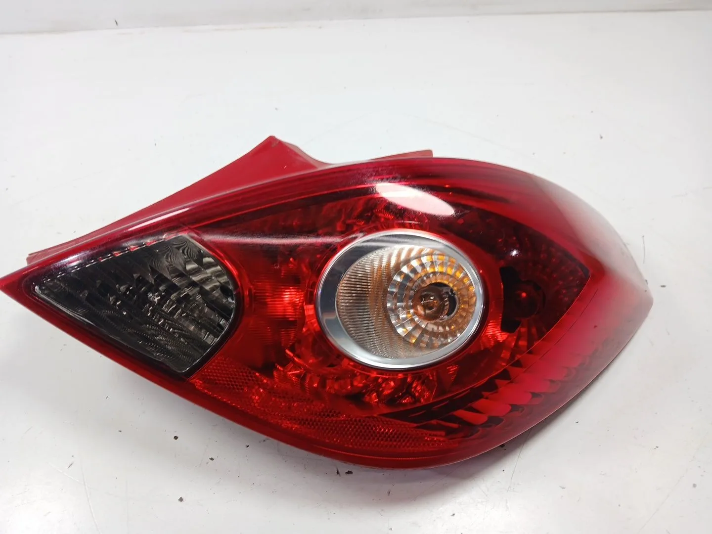 Piloto Trasero Derecho para Opel Corsa D (S07)