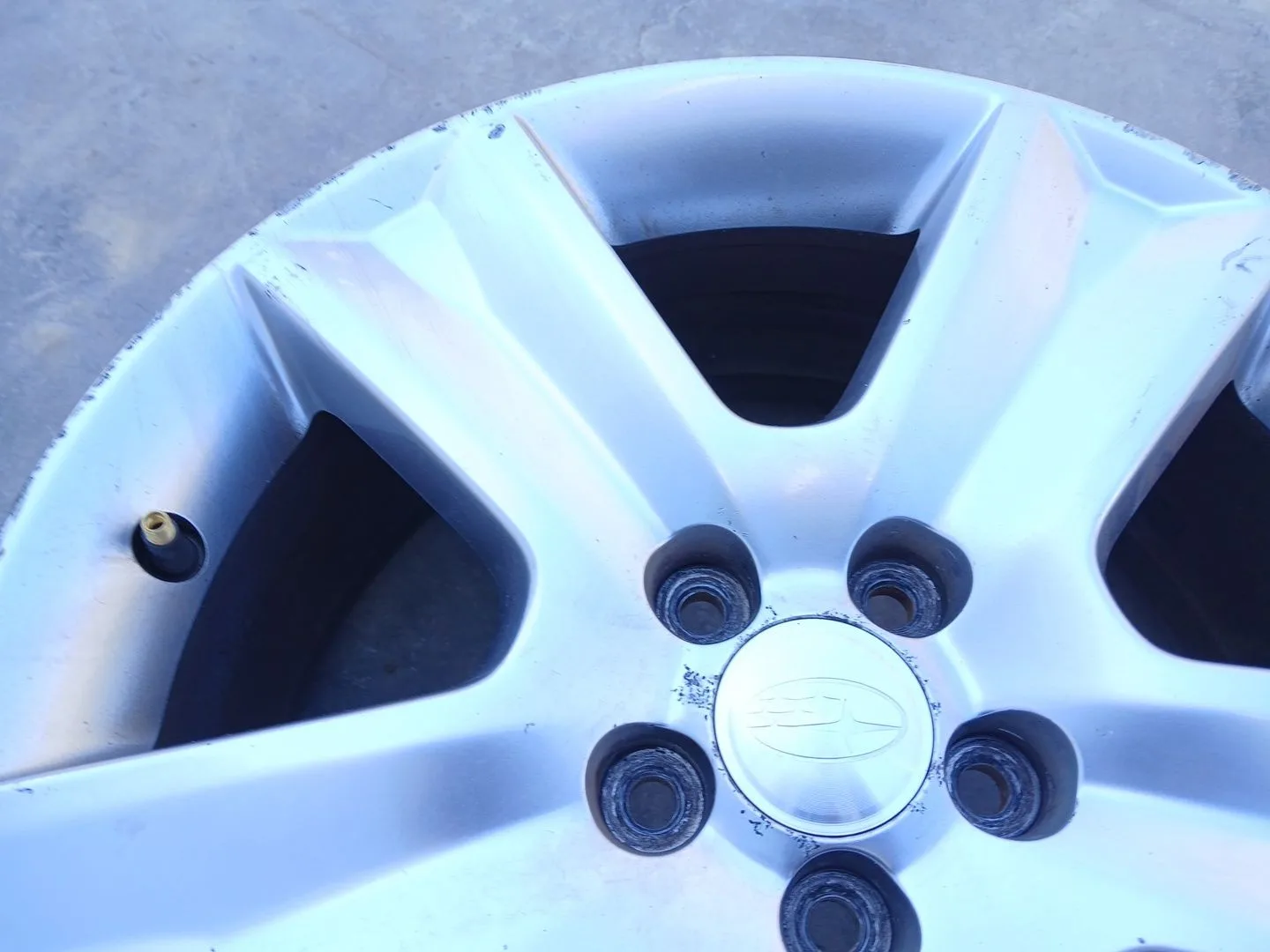 Llanta para Subaru Outback (Bp)