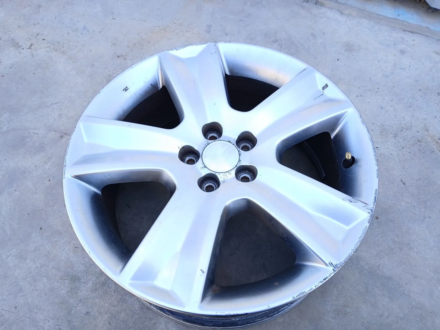 Llanta para Subaru Outback (Bp)