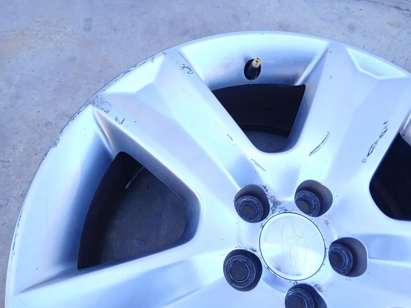 Llanta para Subaru Outback (Bp)