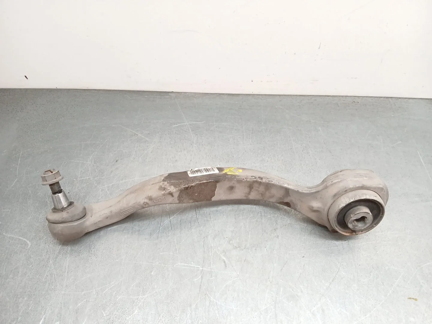Brazo Suspension Inferior Delantero Derecho para Mercedes-Benz Clase E (W212)