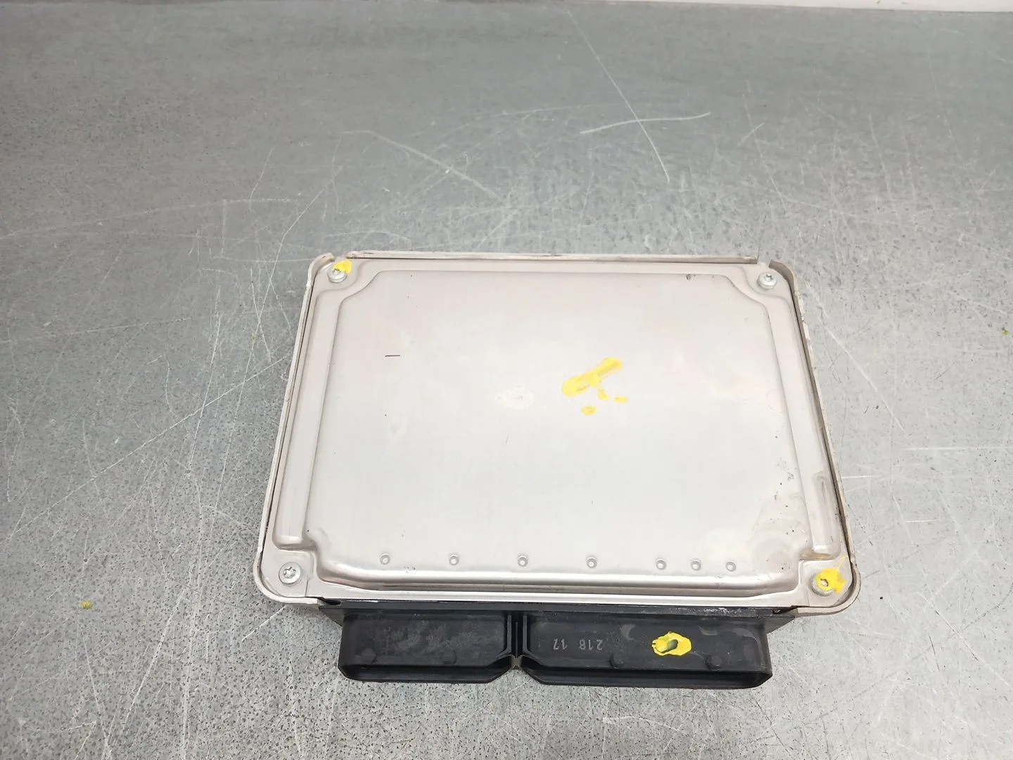 Centralita Motor Uce para Porsche Cayenne (9Pa)