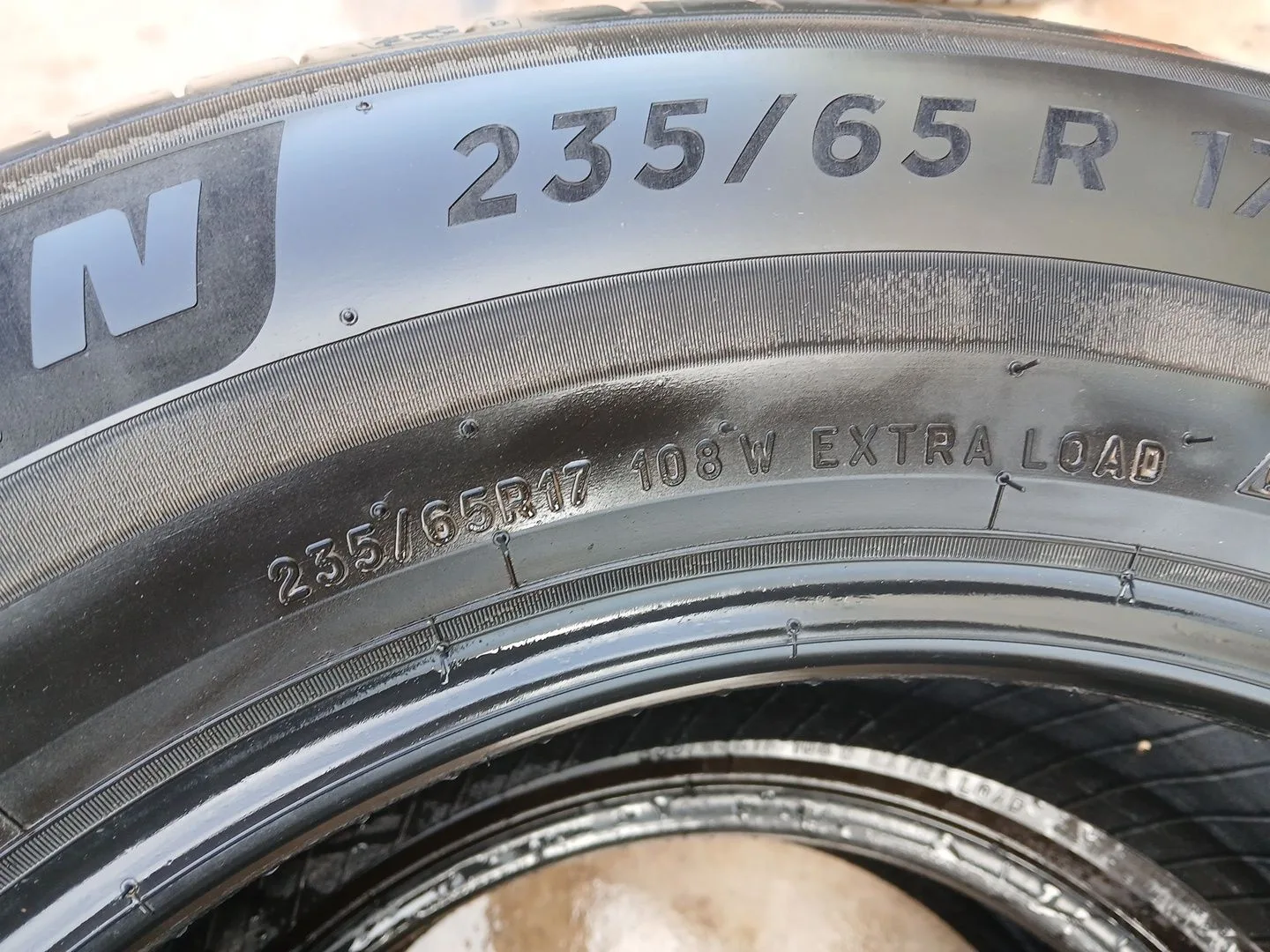 Neumatico para Porsche Cayenne (9Pa)