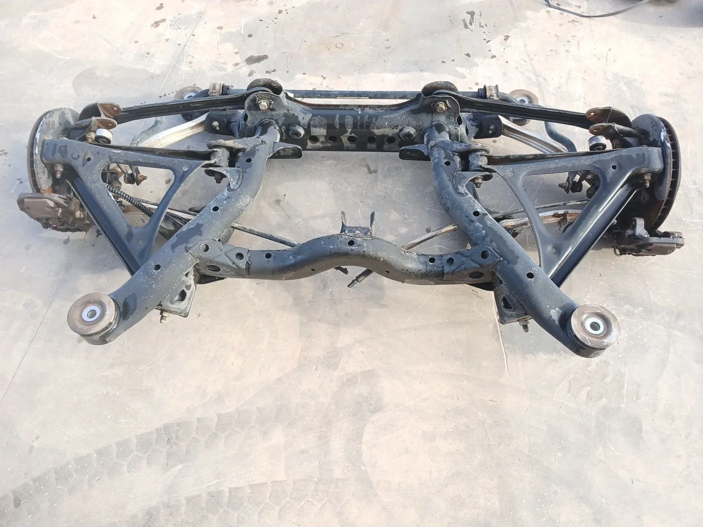 Puente Trasero para Porsche Cayenne (9Pa)