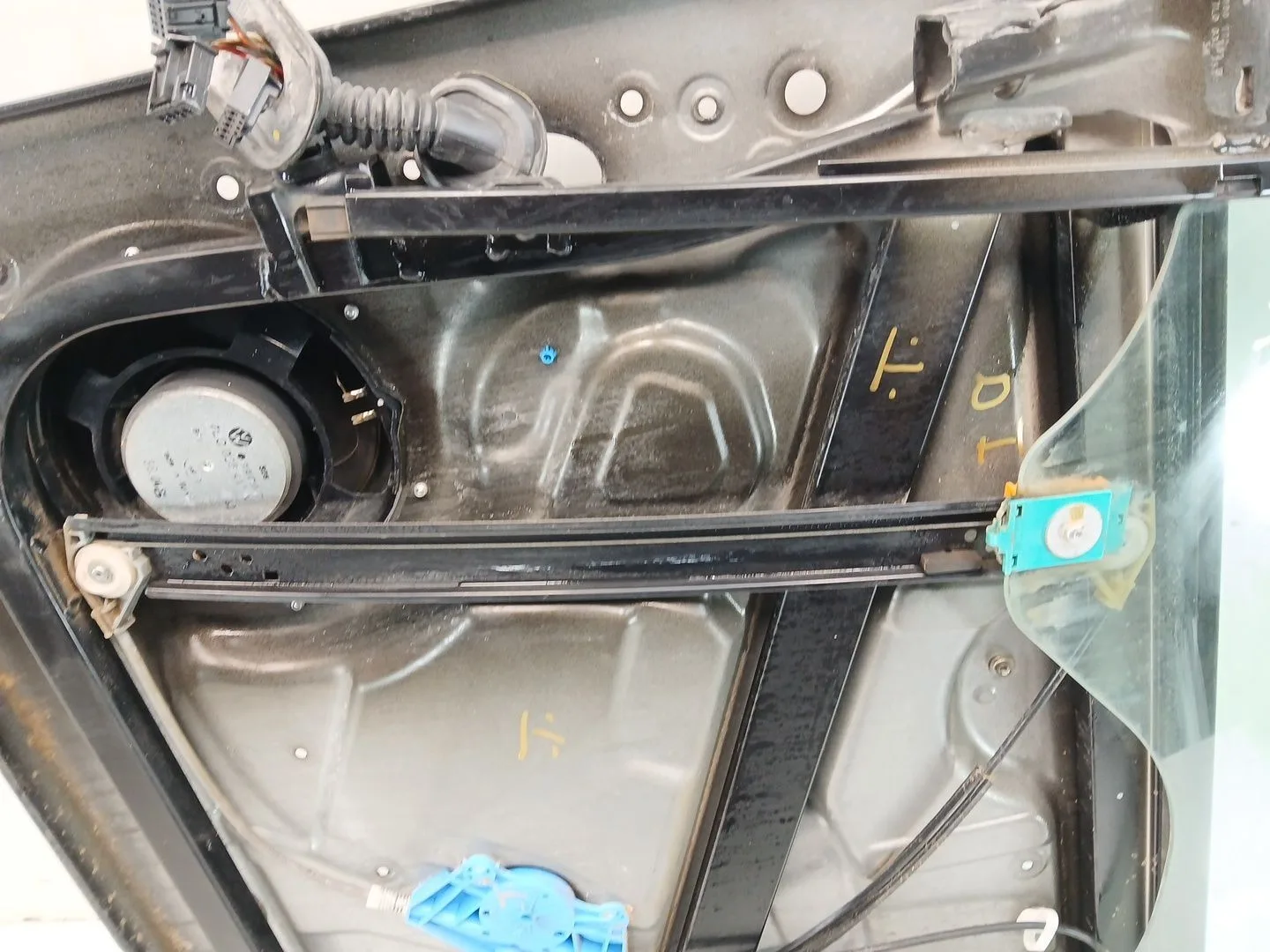 Elevalunas Delantero Izquierdo para Porsche Cayenne (9Pa)