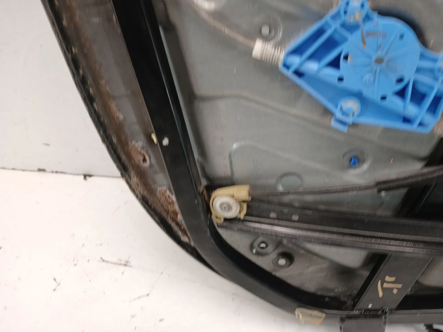 Elevalunas Delantero Izquierdo para Porsche Cayenne (9Pa)