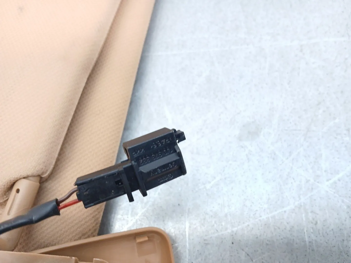 Parasol Izquierdo para Porsche Cayenne (9Pa)